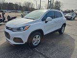 Used 2022 Chevrolet Trax LT w/ LT Convenience Package image 2