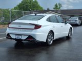 Used 2023 Hyundai Sonata SEL image 2