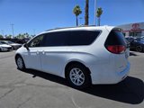 Used 2017 Chrysler Pacifica LX image 4