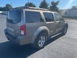 Used 2006 Nissan Pathfinder SE w/ (P01) Se Premium Pkg image 5