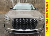 New 2025 Lincoln Corsair Reserve image 3
