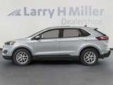 Used 2023 Ford Edge SEL image 3