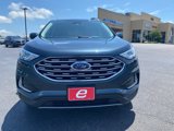Used 2022 Ford Edge SEL w/ Convenience Package image 2