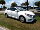 Used 2022 Hyundai Accent SEL image 2