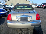 Used 2000 Lincoln Town Car Signature image 6