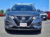 Used 2022 Nissan Rogue Sport SV image 2