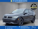 Used 2023 Volkswagen Tiguan SE R-Line image 3