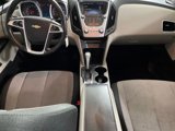 Used 2015 Chevrolet Equinox LT image 2
