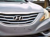 Used 2011 Hyundai Sonata GLS image 4