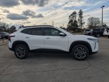 New 2025 Chevrolet Trax LT w/ LPO, Blackout Package image 4