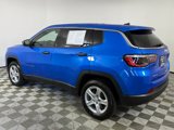 Used 2023 Jeep Compass Sport image 3