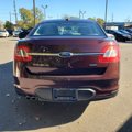 Used 2010 Ford Taurus SEL image 5