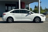 Used 2022 Toyota Corolla LE image 3