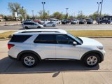 Used 2022 Ford Explorer XLT w/ Class IV Trailer Tow Package image 5
