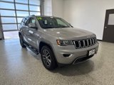Used 2018 Jeep Grand Cherokee Limited image 2