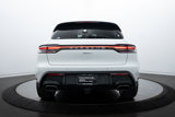 Certified 2022 Porsche Macan image 4