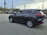 Used 2020 Nissan Rogue SV image 4