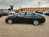 Used 2022 Chevrolet Malibu LT image 2