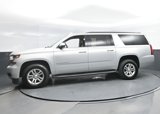 Used 2017 Chevrolet Suburban LT w/ Luxury Package image 3