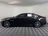 Used 2023 Jaguar XF R-Dynamic SE image 4