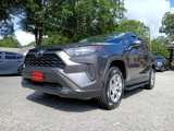 Used 2021 Toyota RAV4 LE image 2