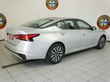 Used 2024 Nissan Altima 2.5 SV image 3