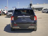 Used 2021 Ford Explorer XLT w/ Equipment Group 202A image 6