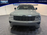 Used 2019 Jeep Grand Cherokee Laredo image 2