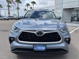 Used 2021 Toyota Highlander XLE image 3