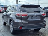 Used 2015 Toyota Highlander LE image 4