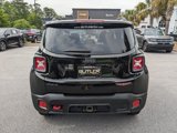 Used 2016 Jeep Renegade Trailhawk image 5