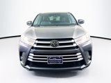 Used 2019 Toyota Highlander XLE image 2