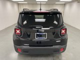 Used 2016 Jeep Renegade Latitude w/ Popular Equipment Group image 4