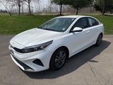 Used 2022 Kia Forte LXS w/ LXS Technology Package image 2