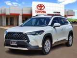 Used 2022 Toyota Corolla Cross LE image 2