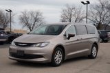 Used 2017 Chrysler Pacifica LX image 3
