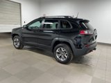 Used 2020 Jeep Cherokee Trailhawk image 4