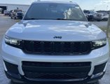 Used 2023 Jeep Grand Cherokee L Laredo image 3
