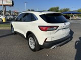 Used 2022 Ford Escape SE image 4