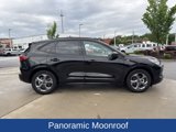 Certified 2023 Ford Escape ST-Line w/ Tech Pack #1 image 3