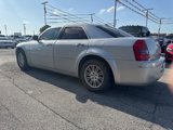 Used 2010 Chrysler 300 Touring image 2