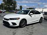 Used 2022 Honda Civic Touring image 2