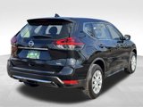 Used 2018 Nissan Rogue S image 6
