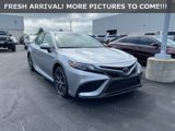 Used 2024 Toyota Camry SE image 3