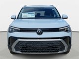 New 2025 Volkswagen Taos SE image 2