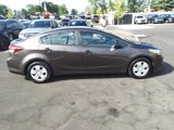 Used 2017 Kia Forte LX image 2