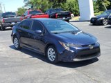 Used 2022 Toyota Corolla LE image 3