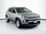 Used 2022 Jeep Compass Latitude image 3
