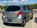 Used 2010 Toyota Yaris 4-Door Hatchback image 5