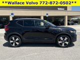 Used 2021 Volvo XC40 T5 Momentum w/ Protection Package Premier image 5
